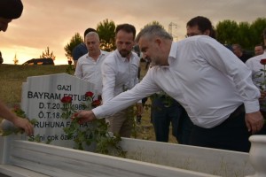 15 Temmuz Demokrasi ve Milli Birlik Günü Etkinlikleri Şehitlikler Ziyareti