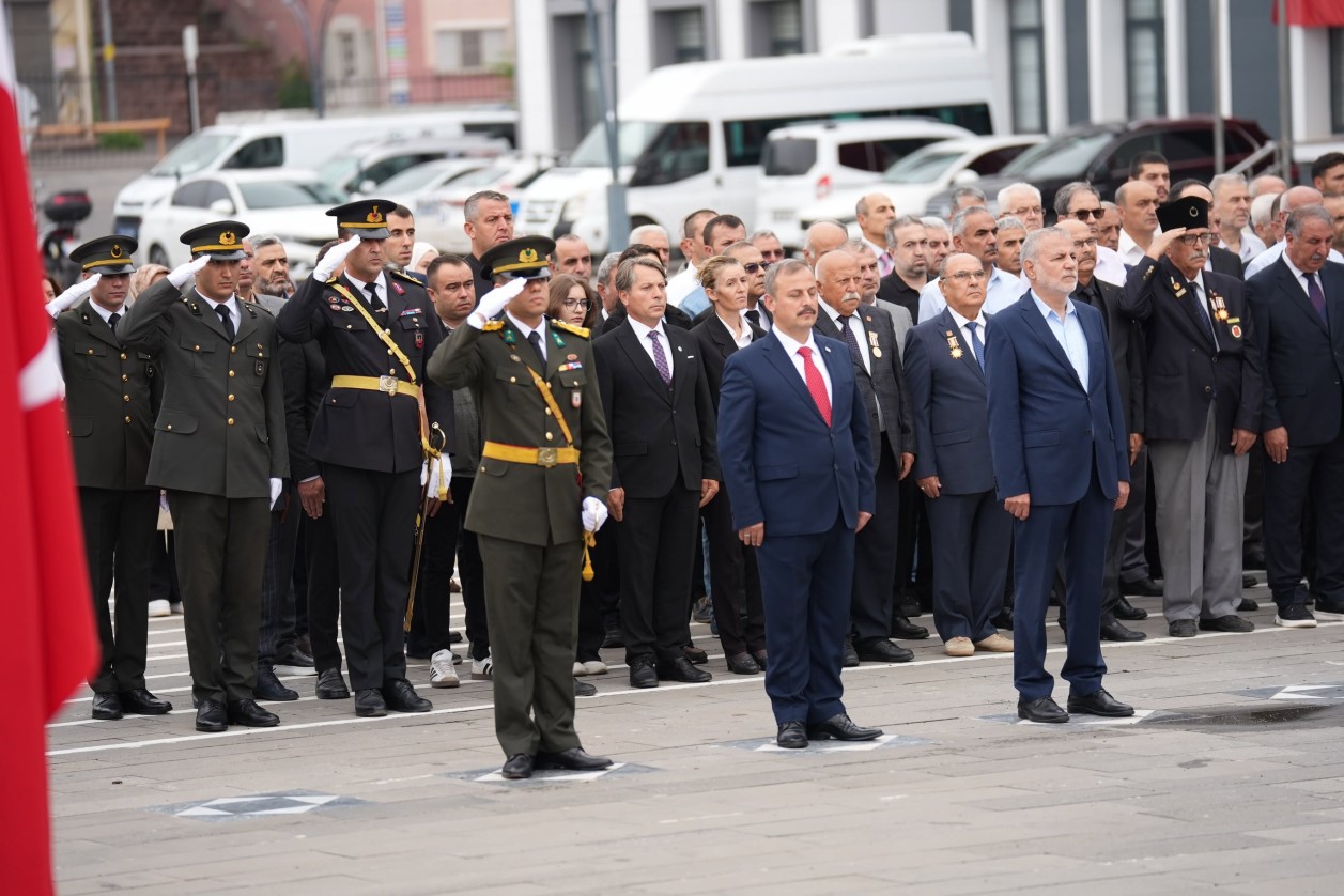 30 Ağustos Zafer Bayramı’nın 104. yıl dönümü dolayısıyla ilçemizde düz...