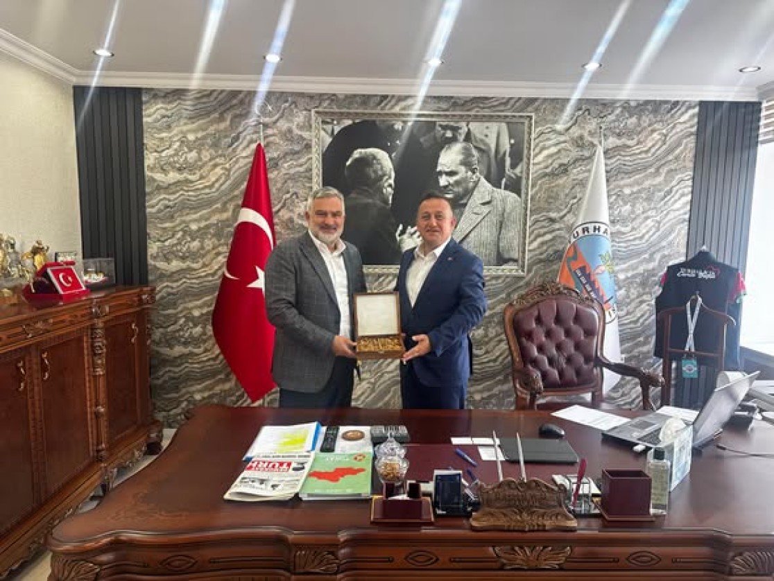 Belediye Başkanımız Sayın Semih Tepebaşı, Turhal Belediye Başkanımız S...