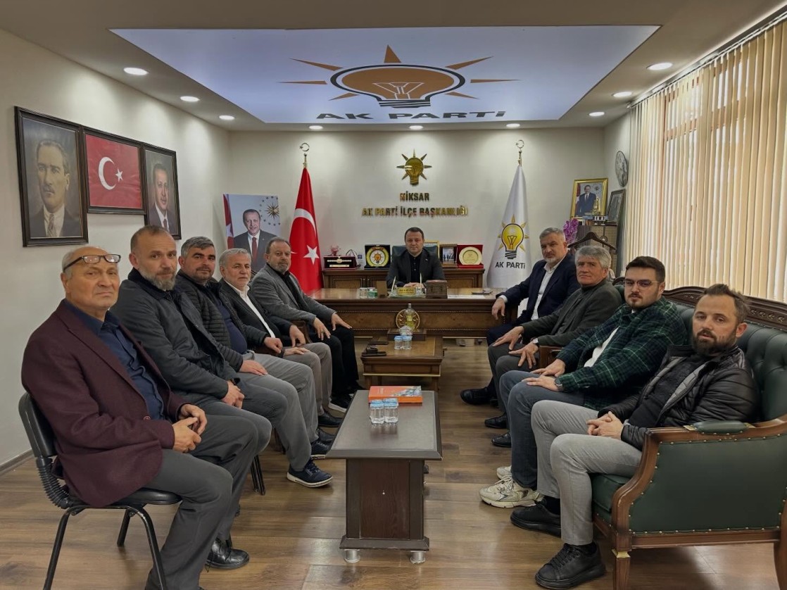 Belediye Başkanımız Semih Tepebaşı, belediye meclis üyelerimiz ile birlikte Mayıs ayı olağan meclis toplantısı öncesinde gerçekleştirilen AK Parti Grup Toplantısına katıldı.