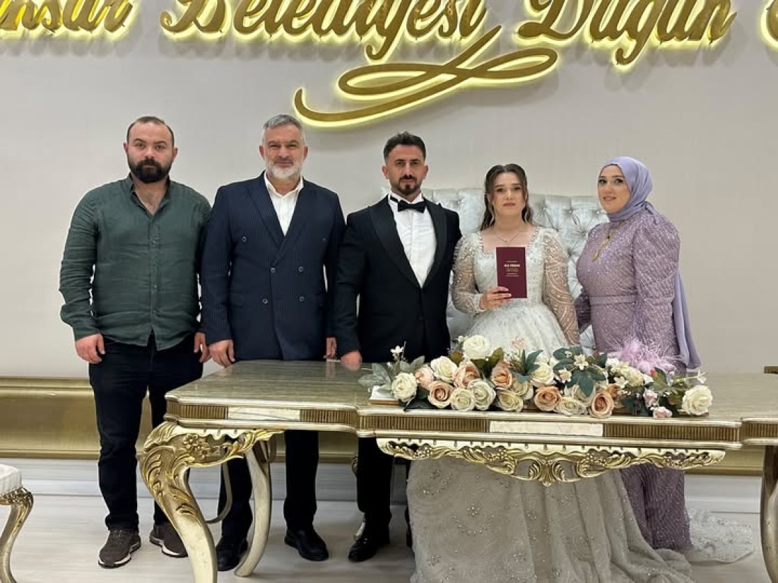 Belediye Başkanımız Semih Tepebaşı, belediyemiz personellerinden Şadi...