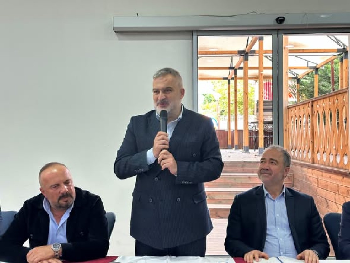 Belediye Başkanımız Semih Tepebaşı ev sahipliğinde, AK Partili Belediye Başkanları İstişare Toplantısı gerçekleştirildi