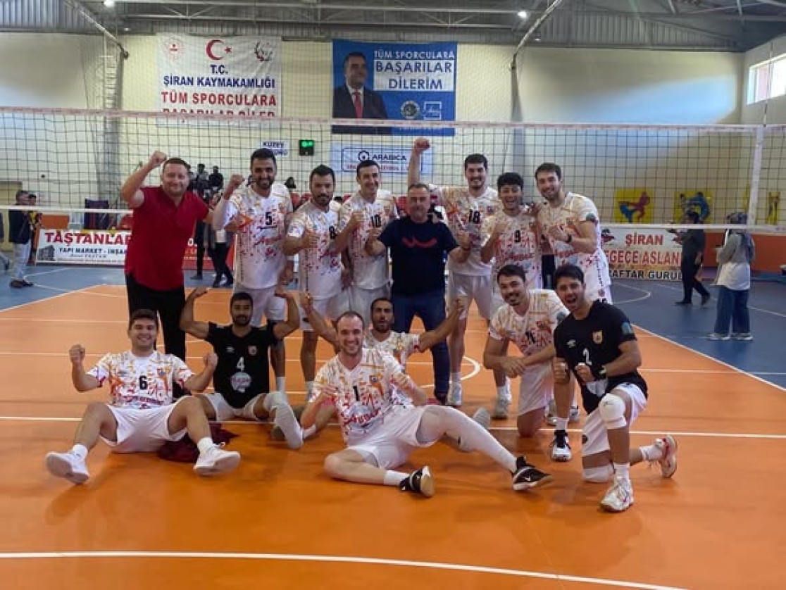 🏐 NİKSAR BELEDİYESPOR’DAN LİGE GALİBİYETLE BAŞLANGIÇ! 💪